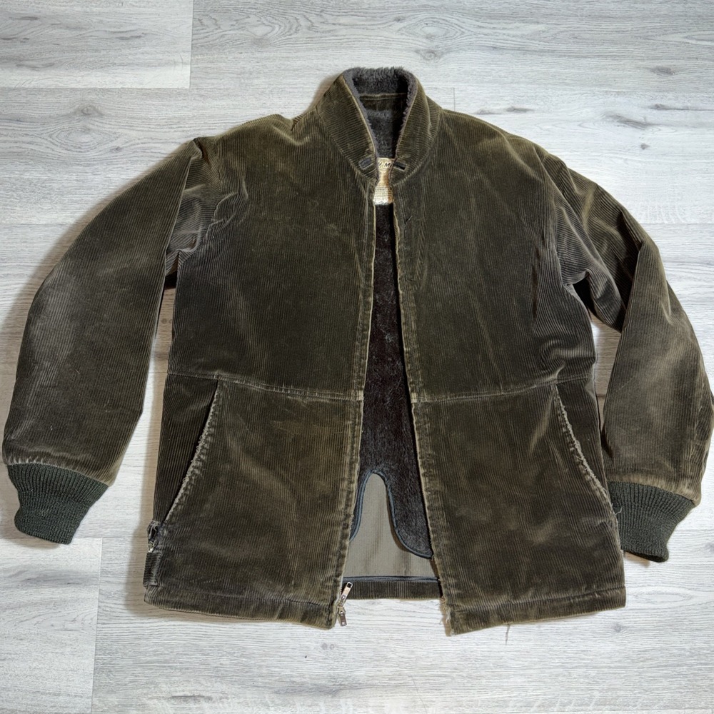 Vintage 70s Mighty Mac Corduroy Sherpa Lined Jacket USA Mens M